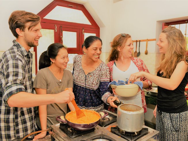 653x490 (5) Nature retreat in a foreign country...group of people on a health retreat